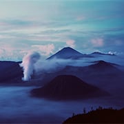 Martin Westlake : The Volcanoes of Indonesia